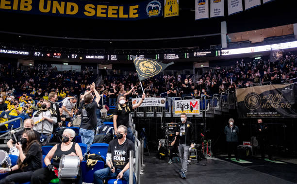 裁判的判罚 裁判的判罚