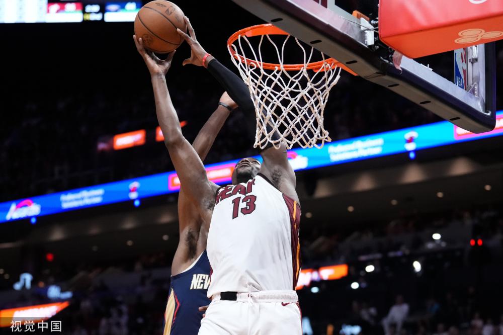 后无疑有着 后无疑有着