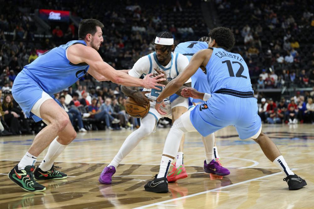 为新加坡羽 为新加坡羽