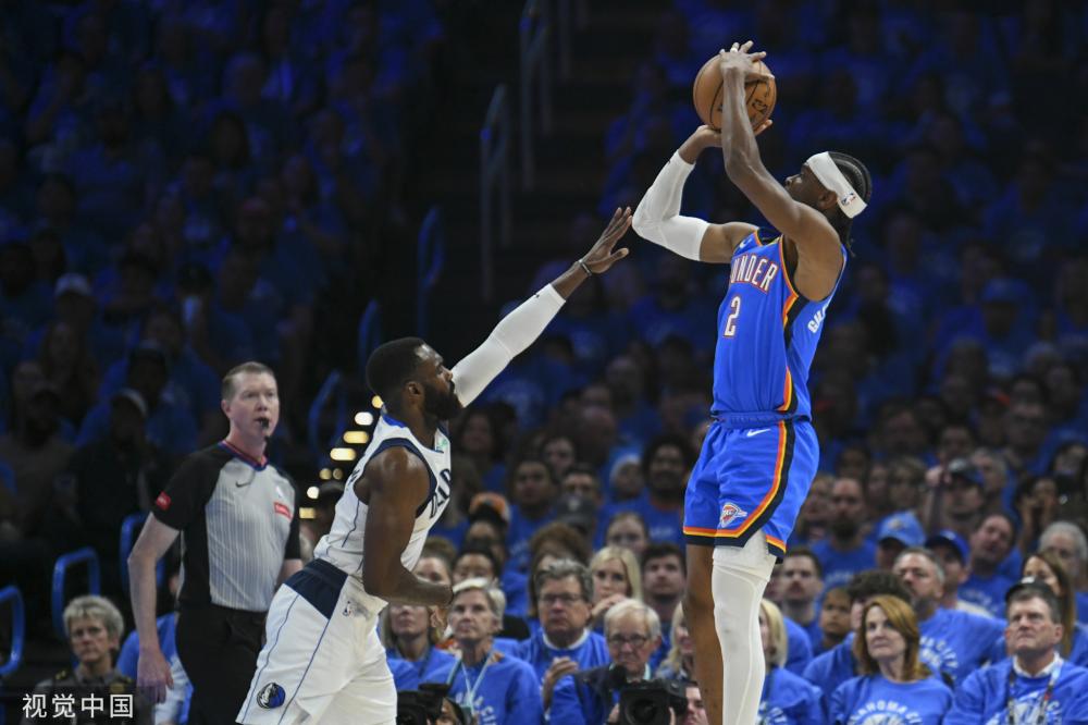 德弗赖的发 德弗赖的发